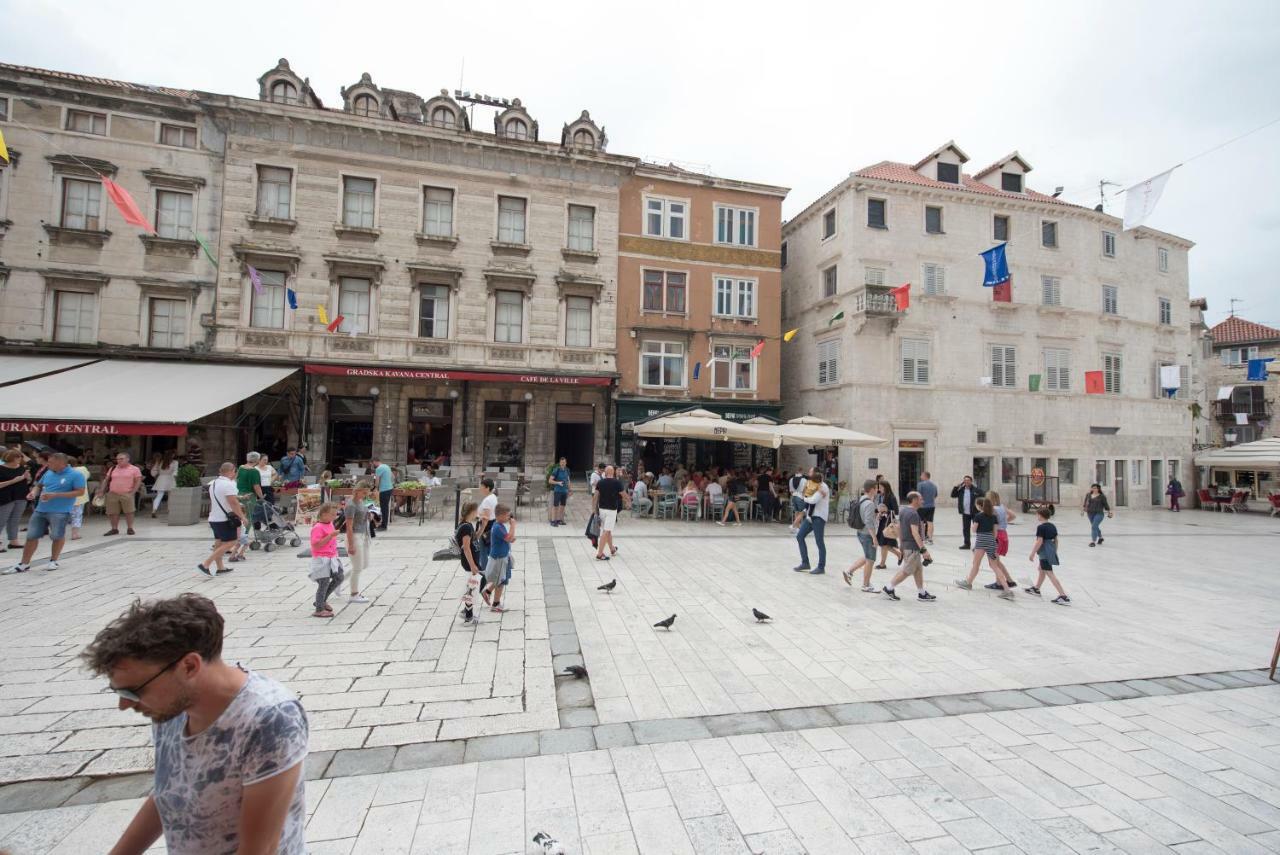 Piazza Square City Top Centre Apartments Split Exteriör bild